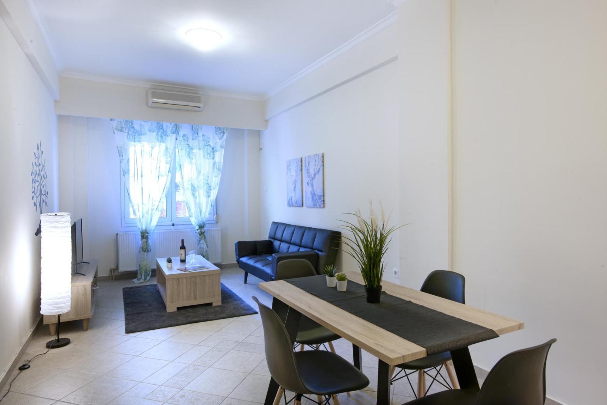 Comfortable Apartment At The Foot Of The Odeon Of Herodes Atticus Athènes Extérieur photo