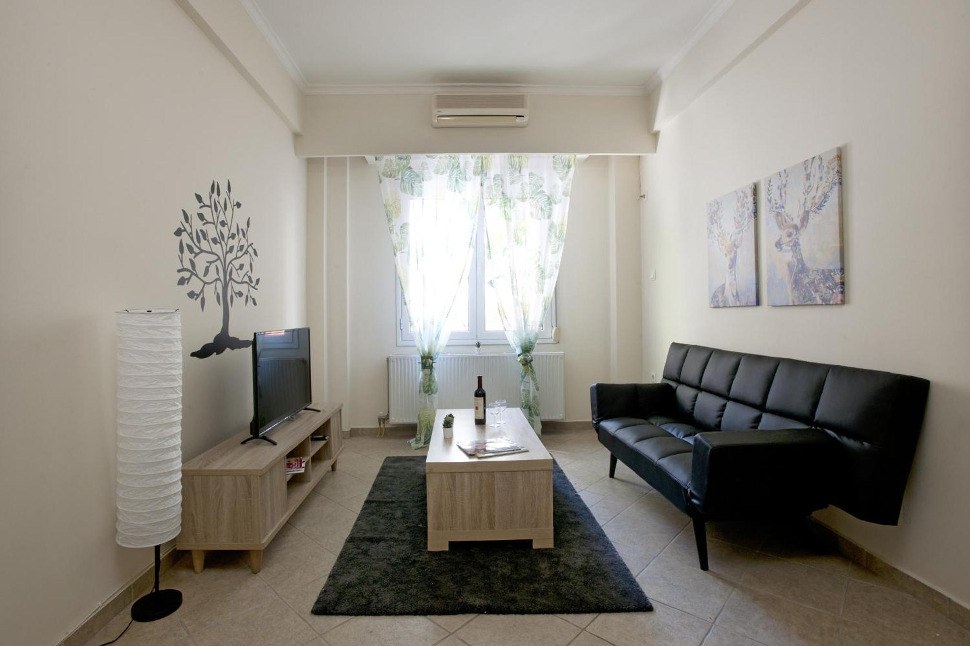 Comfortable Apartment At The Foot Of The Odeon Of Herodes Atticus Athènes Extérieur photo